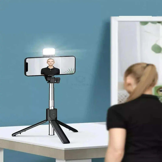 Selfie stick mini tripod stand sadadro