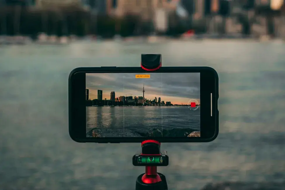 How to Turn Your Smartphone Into a Mobile Video Editing Studio